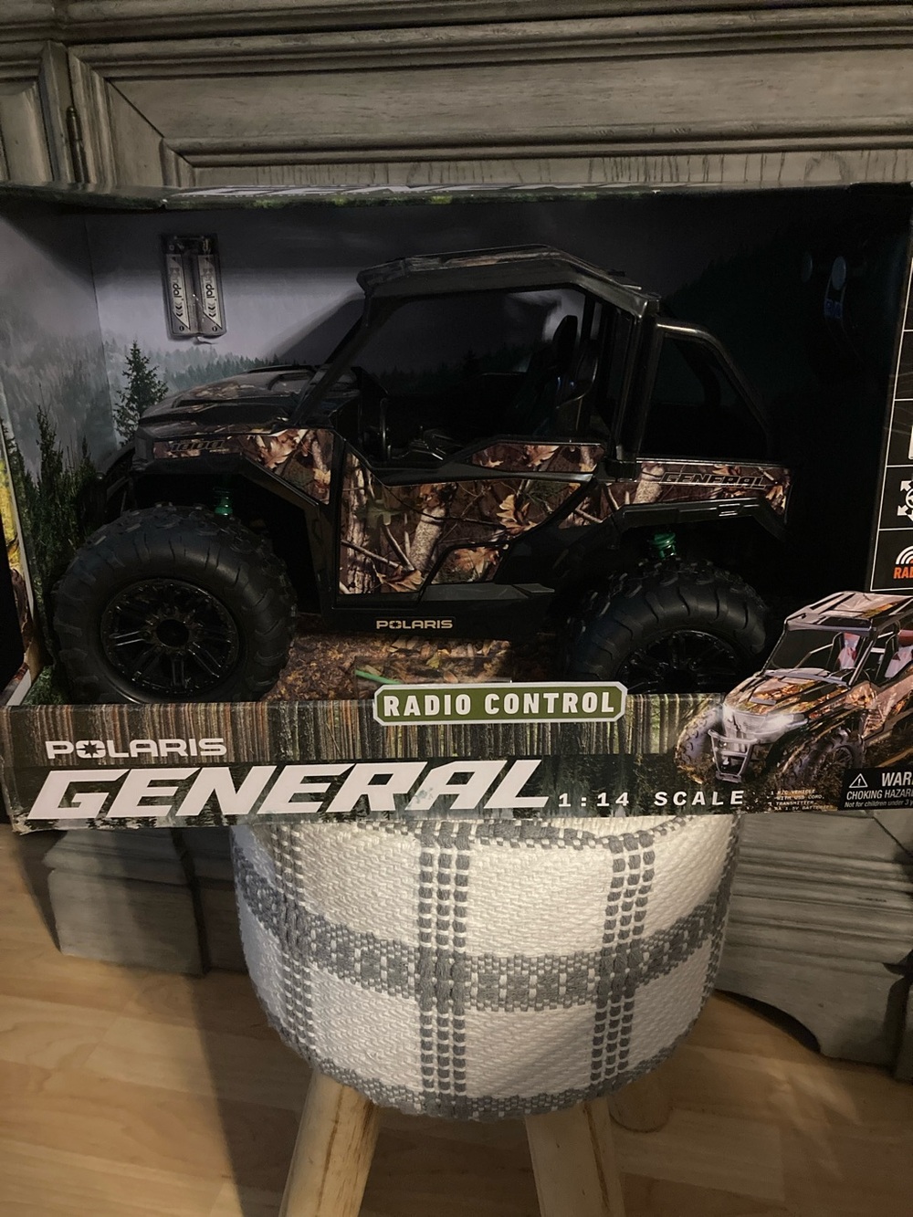 Polaris General 1:14 Scale Radio Control Off-Road Vehicle - Camo